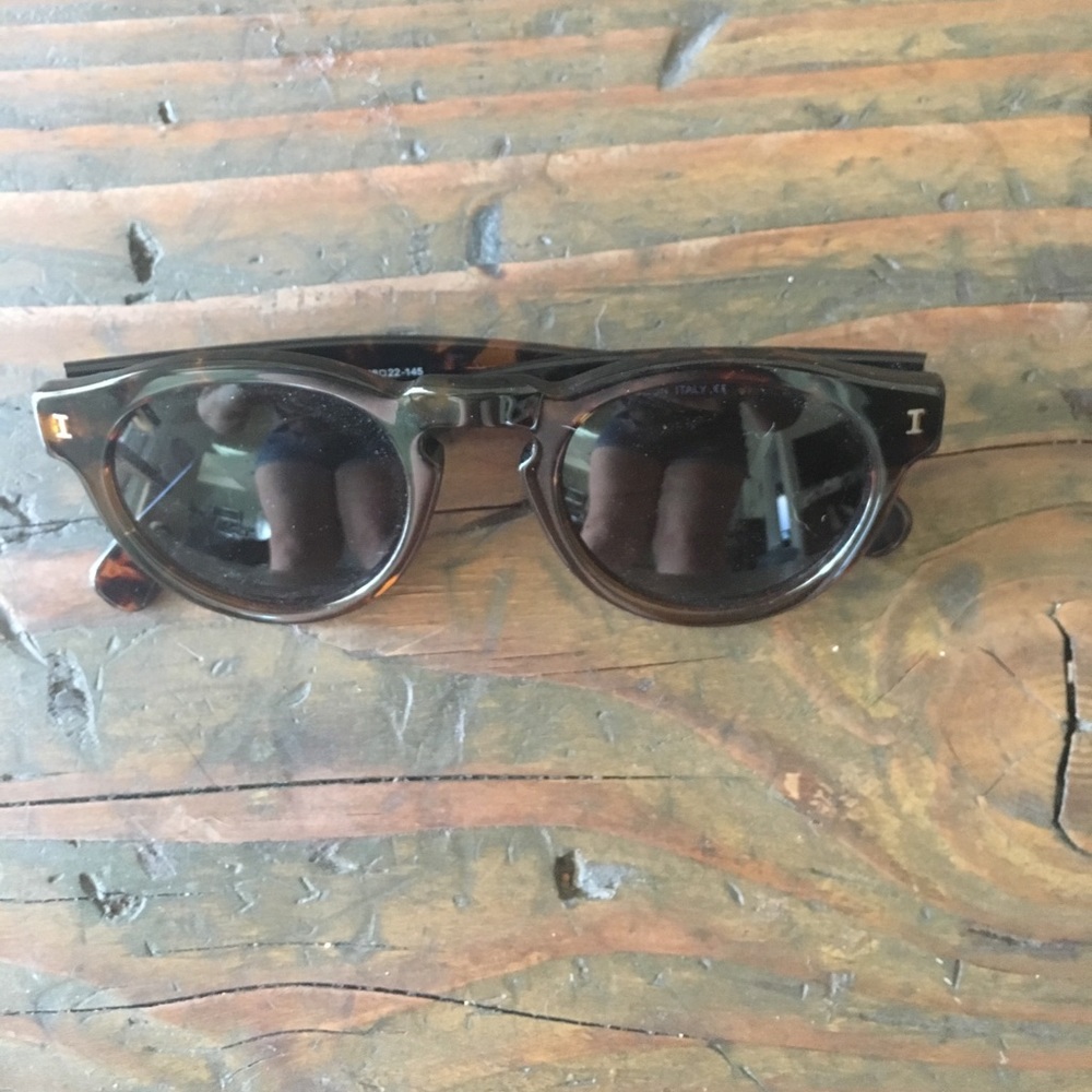 Illesteva Leonard sunglasses
