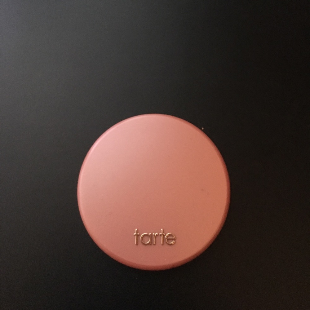 Tarte blush