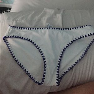 vineyard vines white bikini bottom