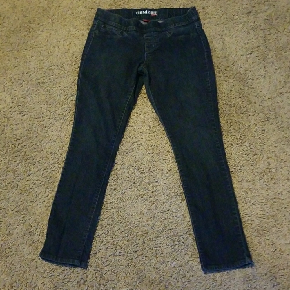 Levi size 14 stretch skinny jeans
