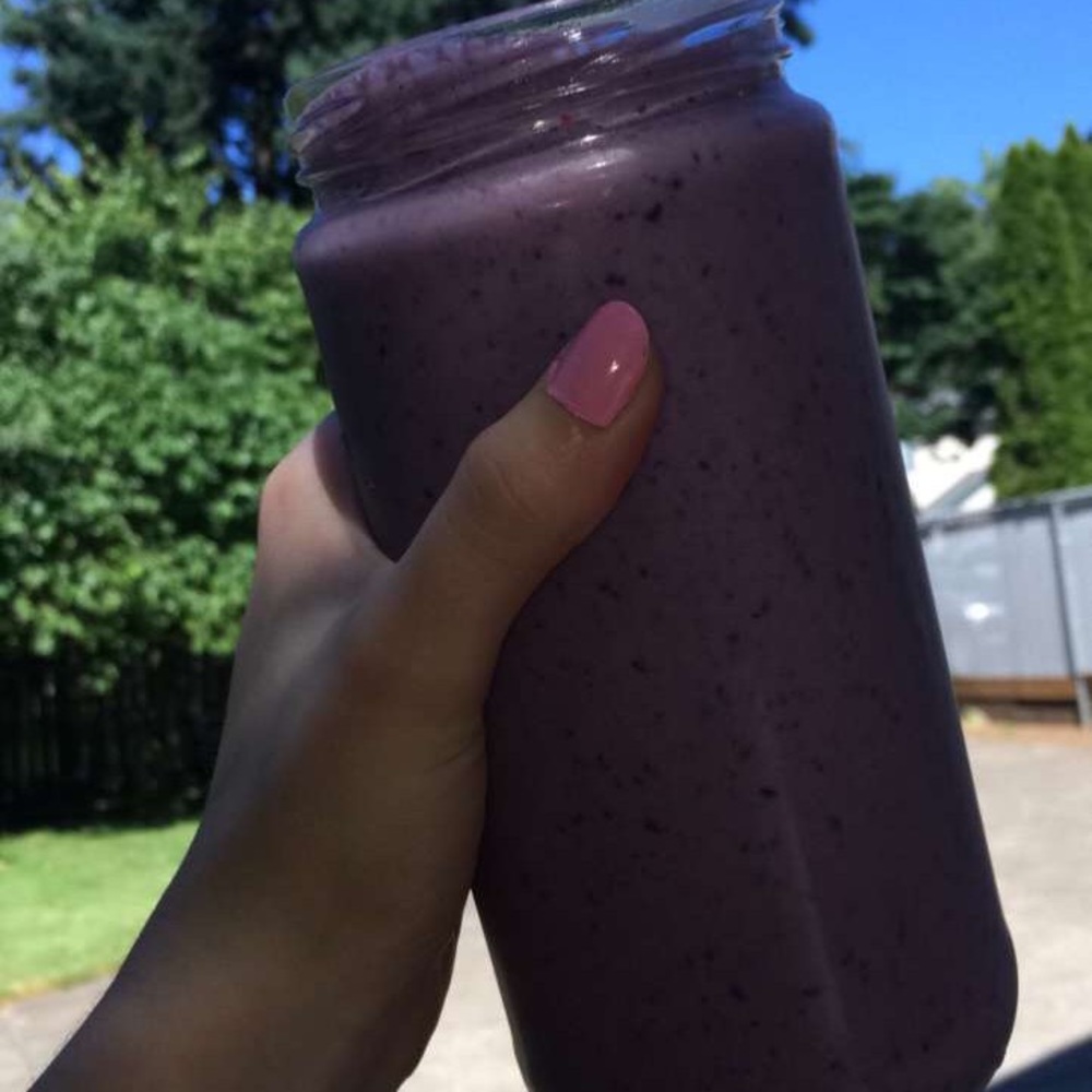 Meet your Posher, Layla