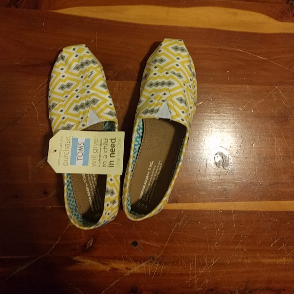 Jonathon Adler for Toms