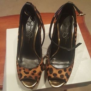 Jessica Simpson wedge