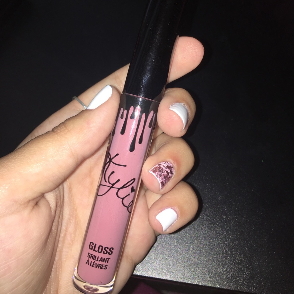 Kylie gloss