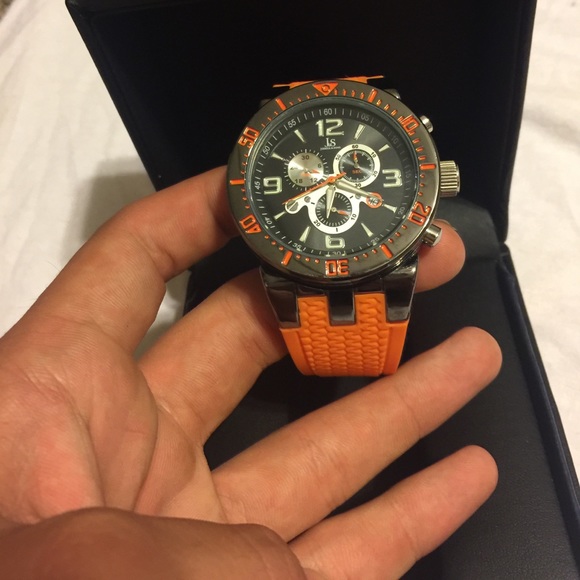 J&S Custom Watch - Picture 4 of 5