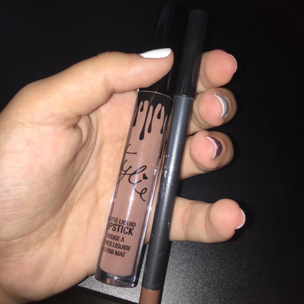 Kylie matte lip kit