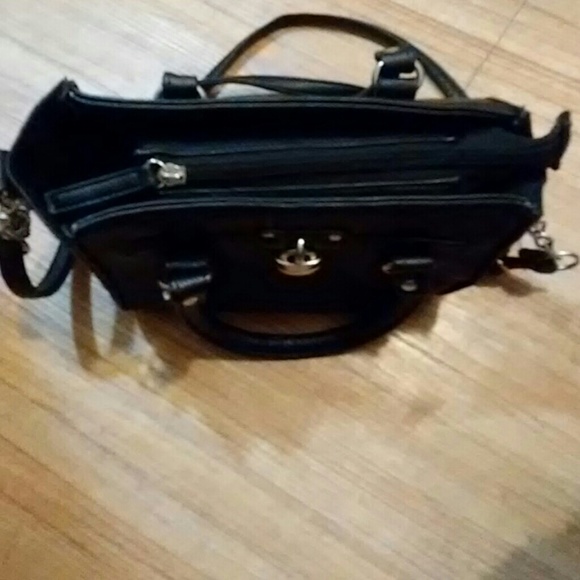 Bag - Picture 2 of 4