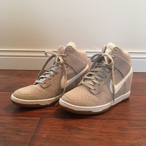 Nike sky high Wedge, women's size 9