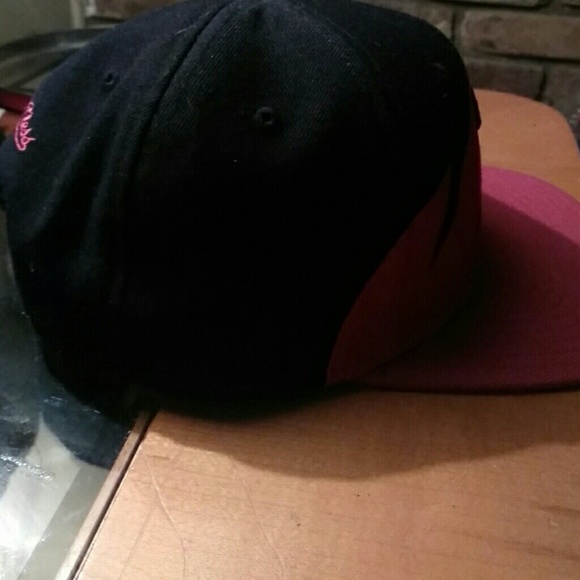 Mitchell and Ness snapback. Price negotiable. - Picture 3 of 5