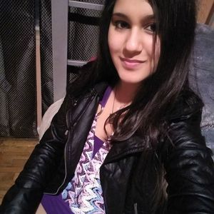 Meet your Posher, Olivia g