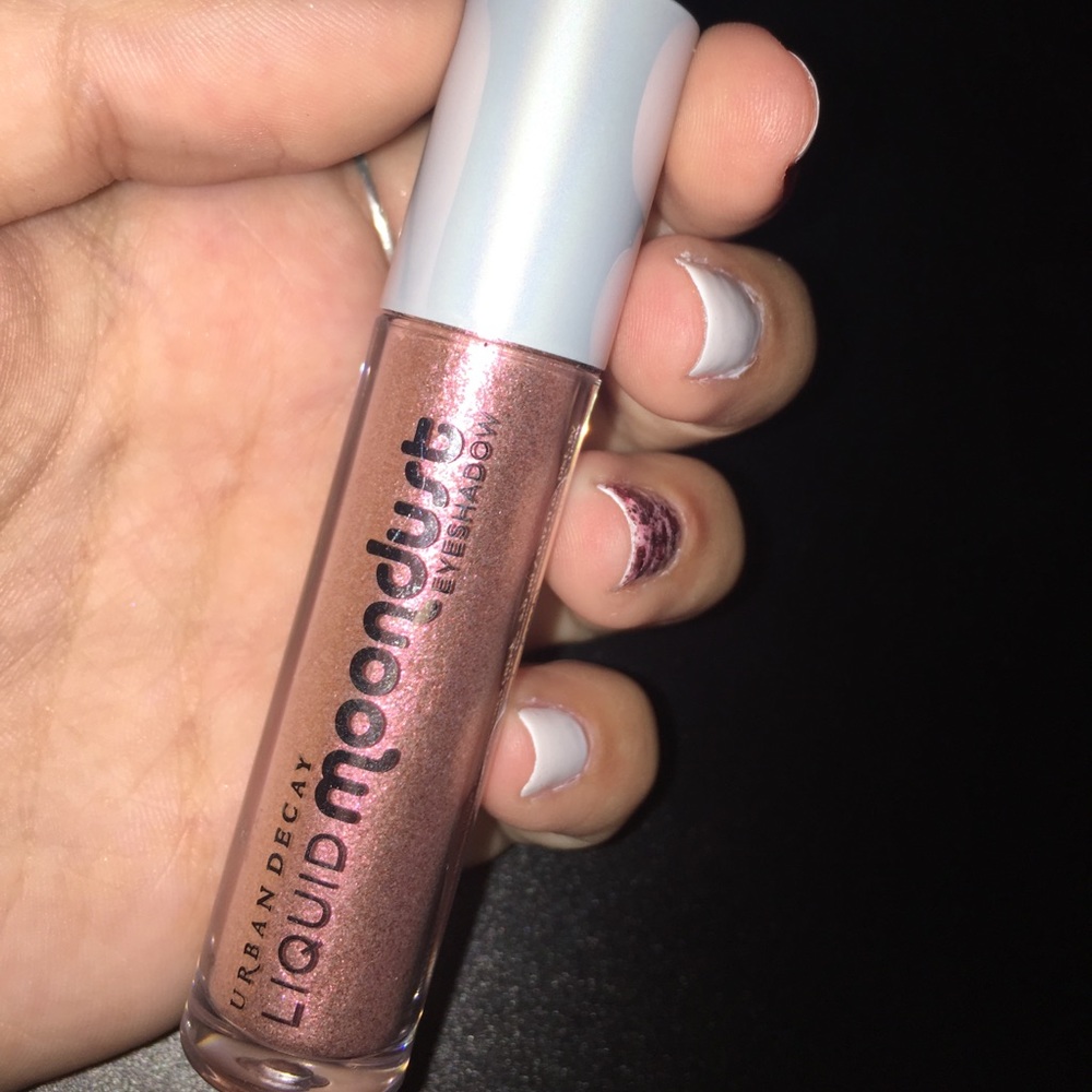 Urban Decay liquid eyeshadow