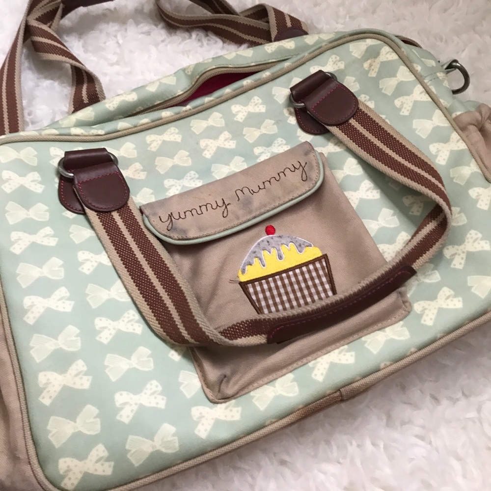 Yummy mummy Diaper bag
