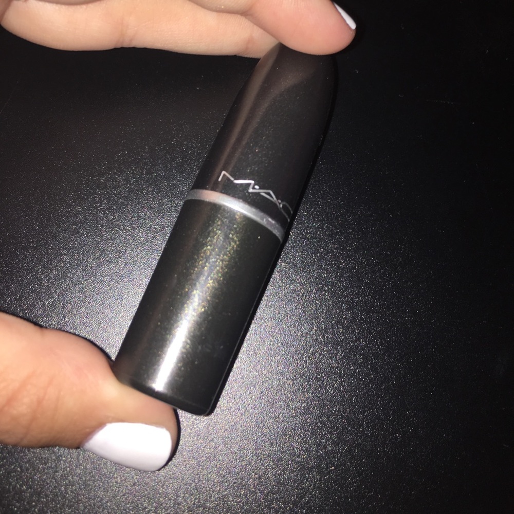 Mac lipstick