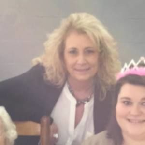 Meet your Posher, Teri