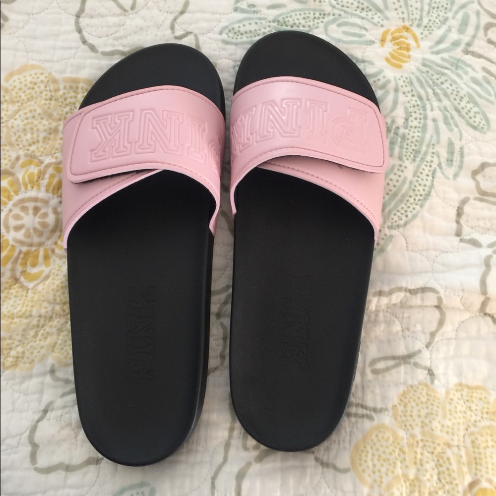 Victoria's Secret Pink Slides - Picture 1 of 2