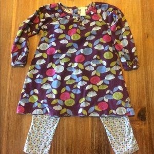 Cute! Unique outfit for little girl size 4t