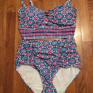Torrid lattice high waisted bikini 00 (8/10)