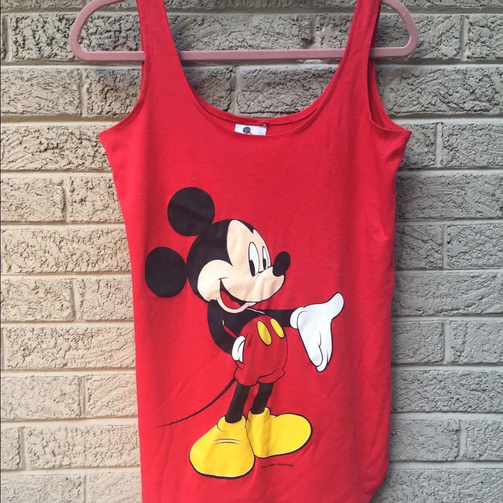 Vintage red Disney shirt sz small