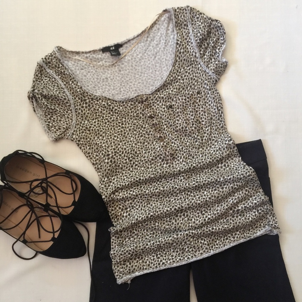 H&M print shirt