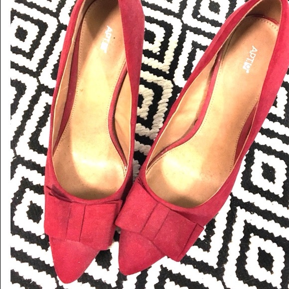 Apt. 9 Shoes - Apt 9 red bow shoes 👠