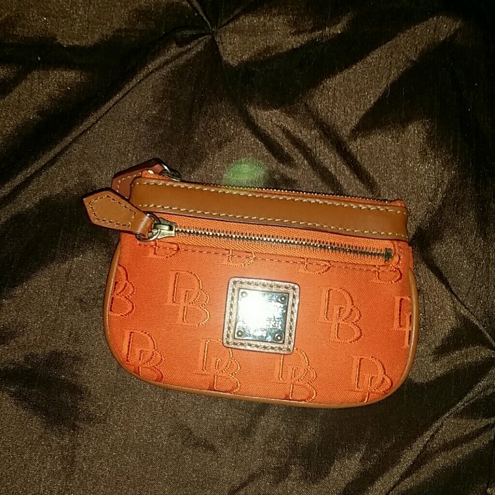 Brand new 2 zip coin wallet Dooney & Bourke