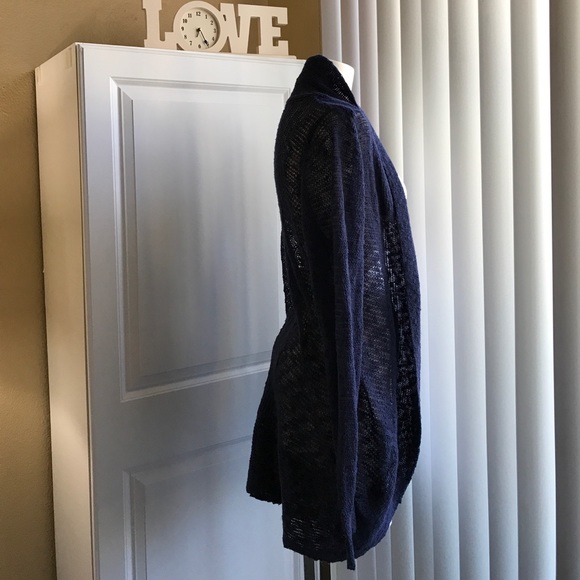 SOLD!!! Roxy shawl - Picture 2 of 4