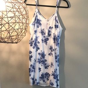 Woman's Blue & White Freebird  Dress. Small.  NWT