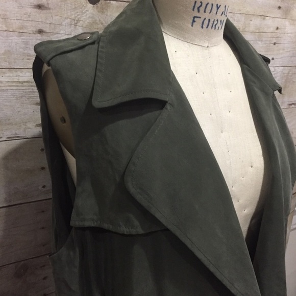 ANTHROPOLOGIE moss long silk vest! - Picture 4 of 6