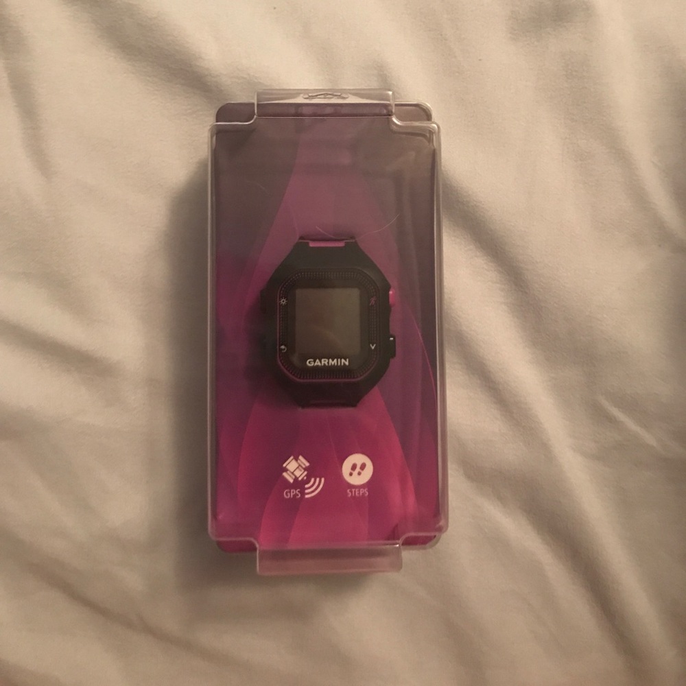 Garmin Forerunner 25 fitness watch and GPS