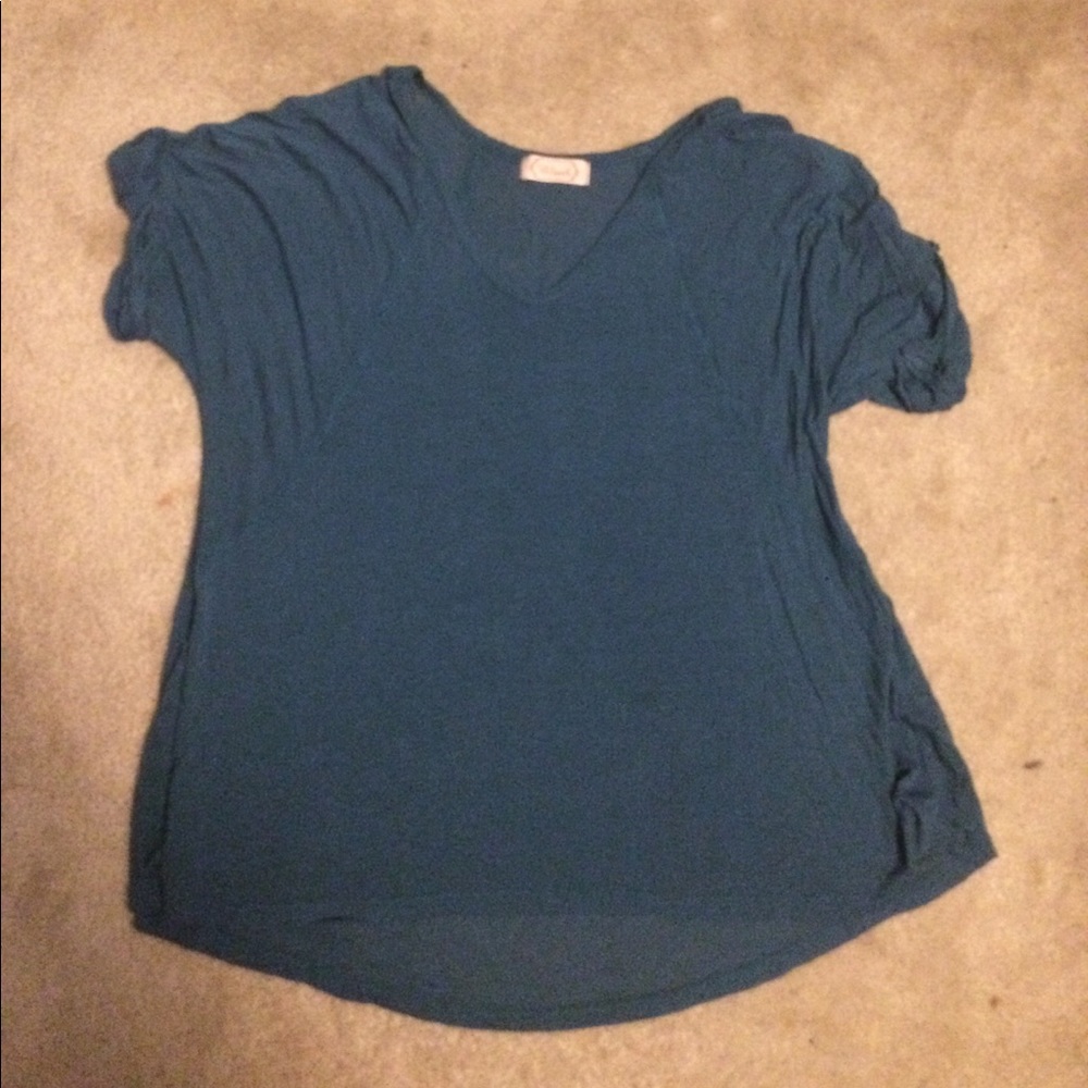 Teal top