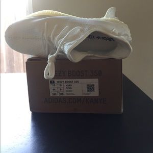 Yeezy Boost 350 v2