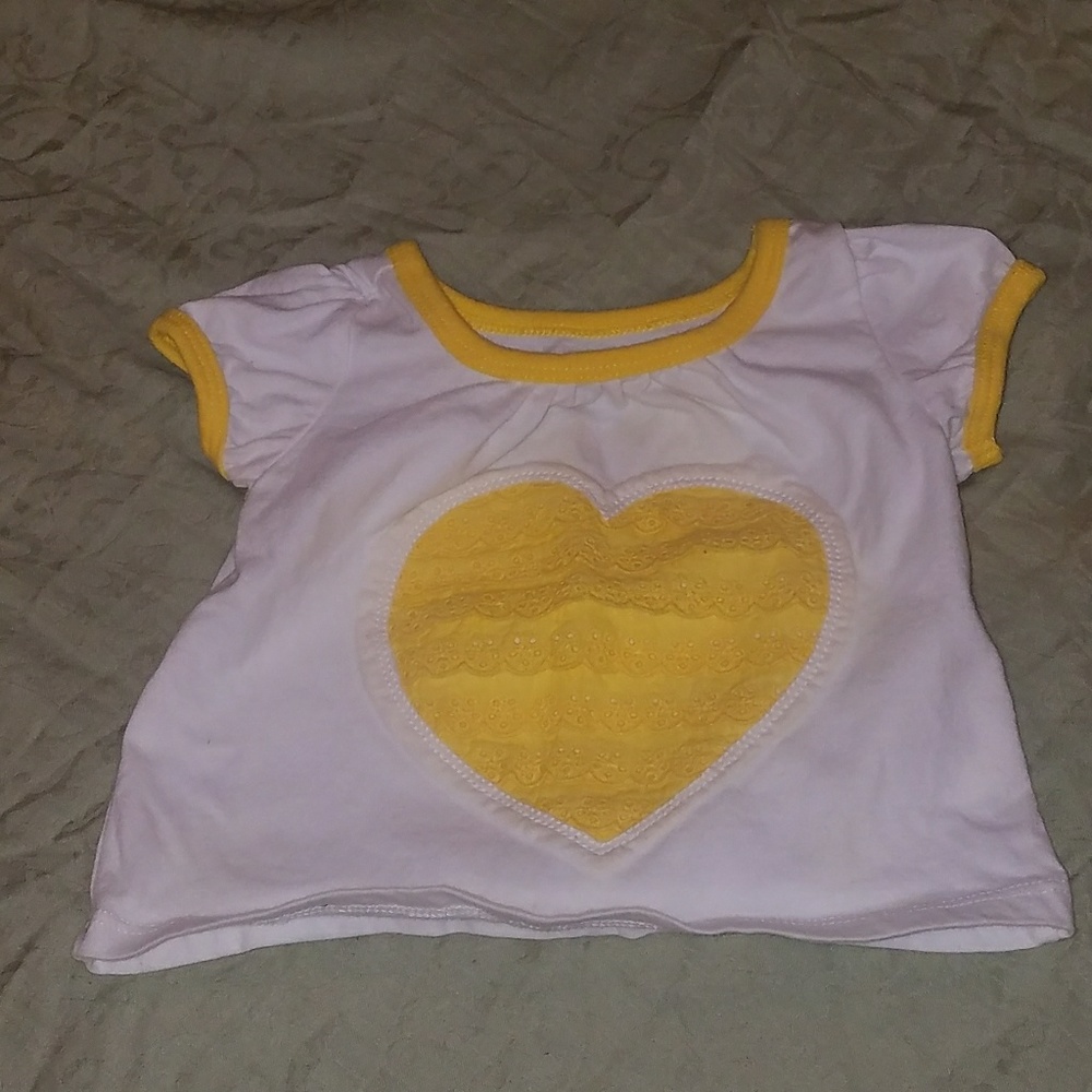 Old navy tee