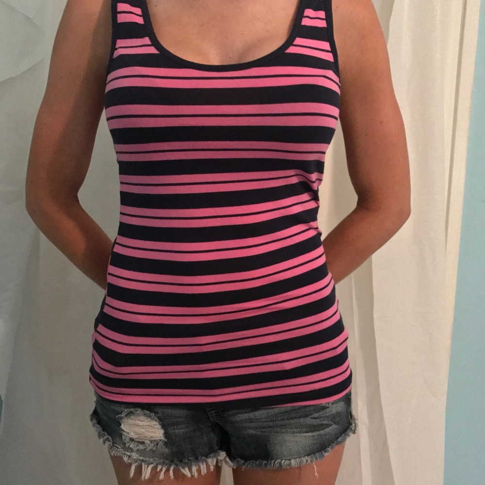 SALE 🎉 EUC French Connection Size Small Tank!!