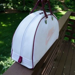 Nike gym duffel - white with maroon trim