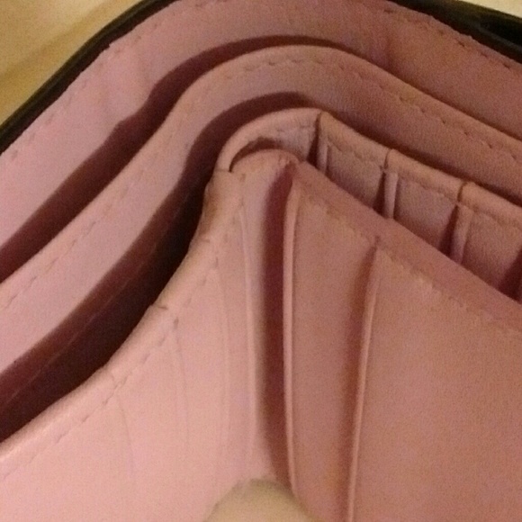 Ladies wallet - Picture 3 of 3