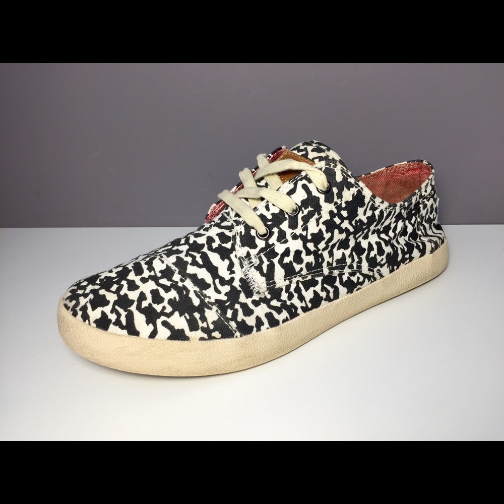 Women's TOMS Shoes - Picture 4 of 8