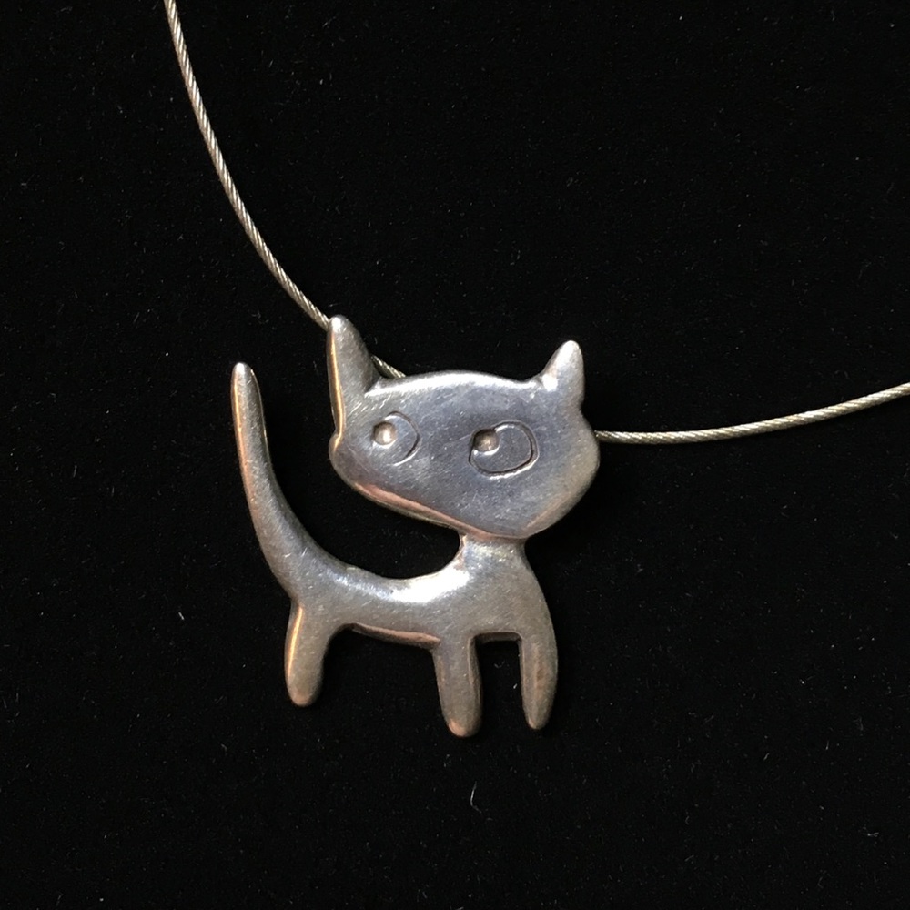 Silver cat / kitten Pendant