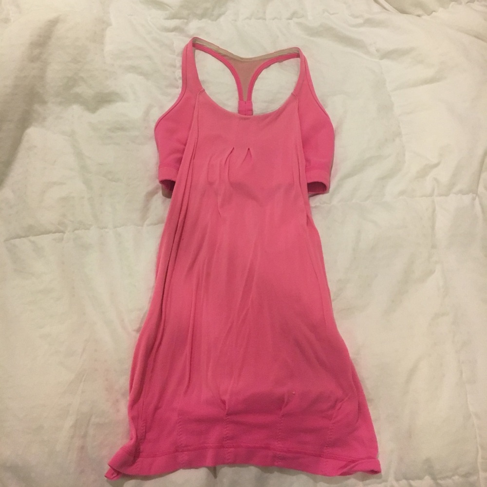 lululemon cute open midriff and back tank top