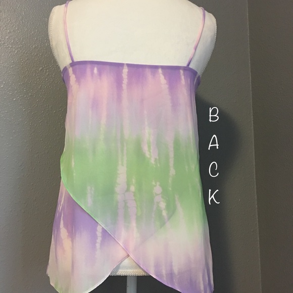 👚Soprano tie dye tank top• Medium👚 - Picture 3 of 8