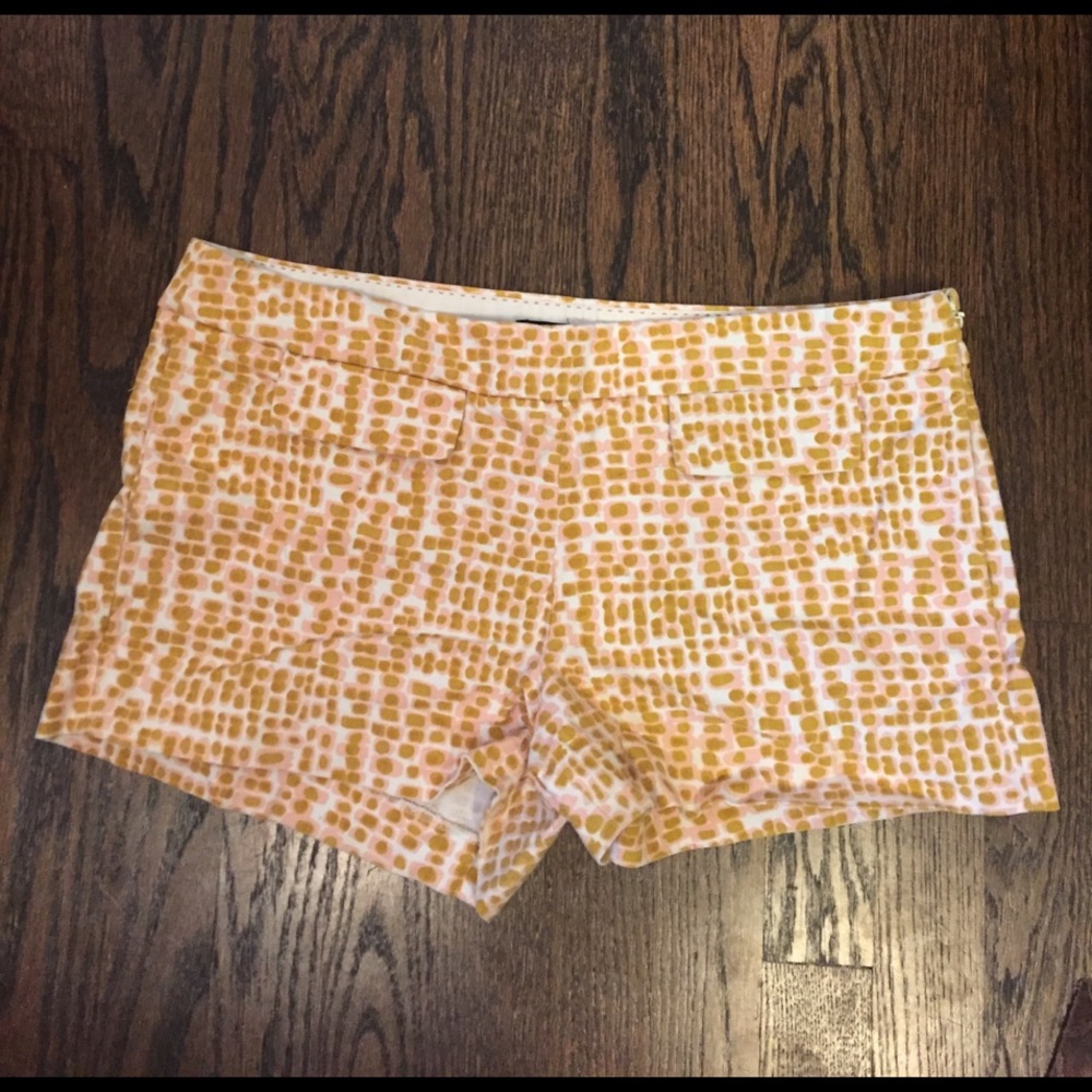 Magical giraffe printed shorts 🌈💕