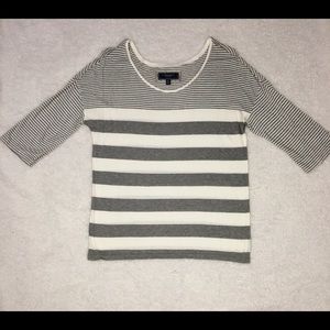 American Eagle scoop neck