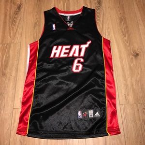 ✨🔥AUTHENTIC HEAT LEBRON JAMES JERSEY🔥✨