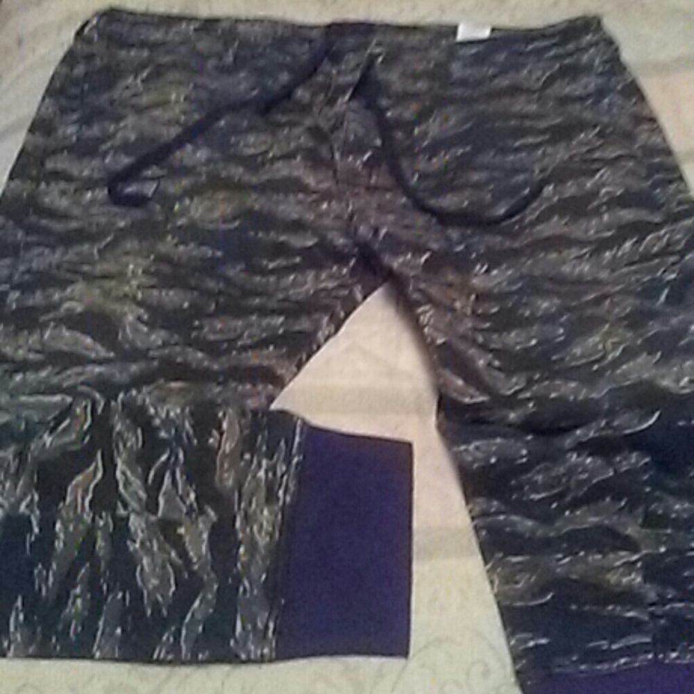 True religion alligator joggers