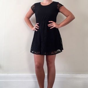 Black Lace Formal Dress