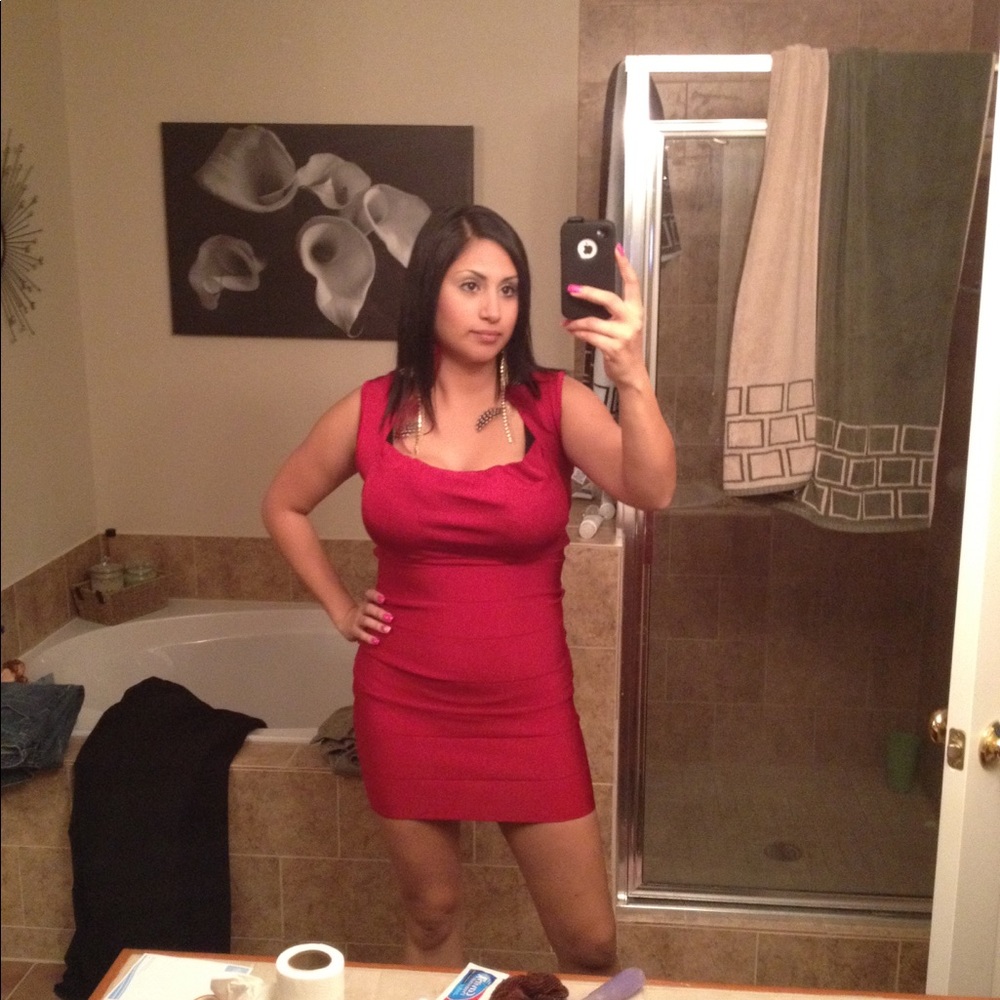 Bebe dress