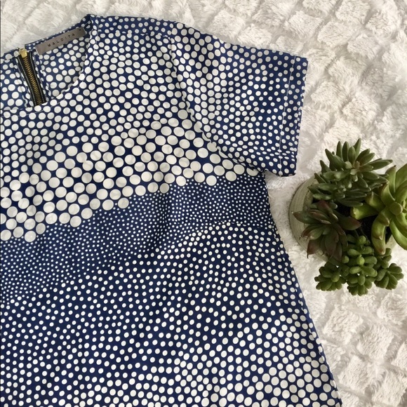 Top - Picture 3 of 3