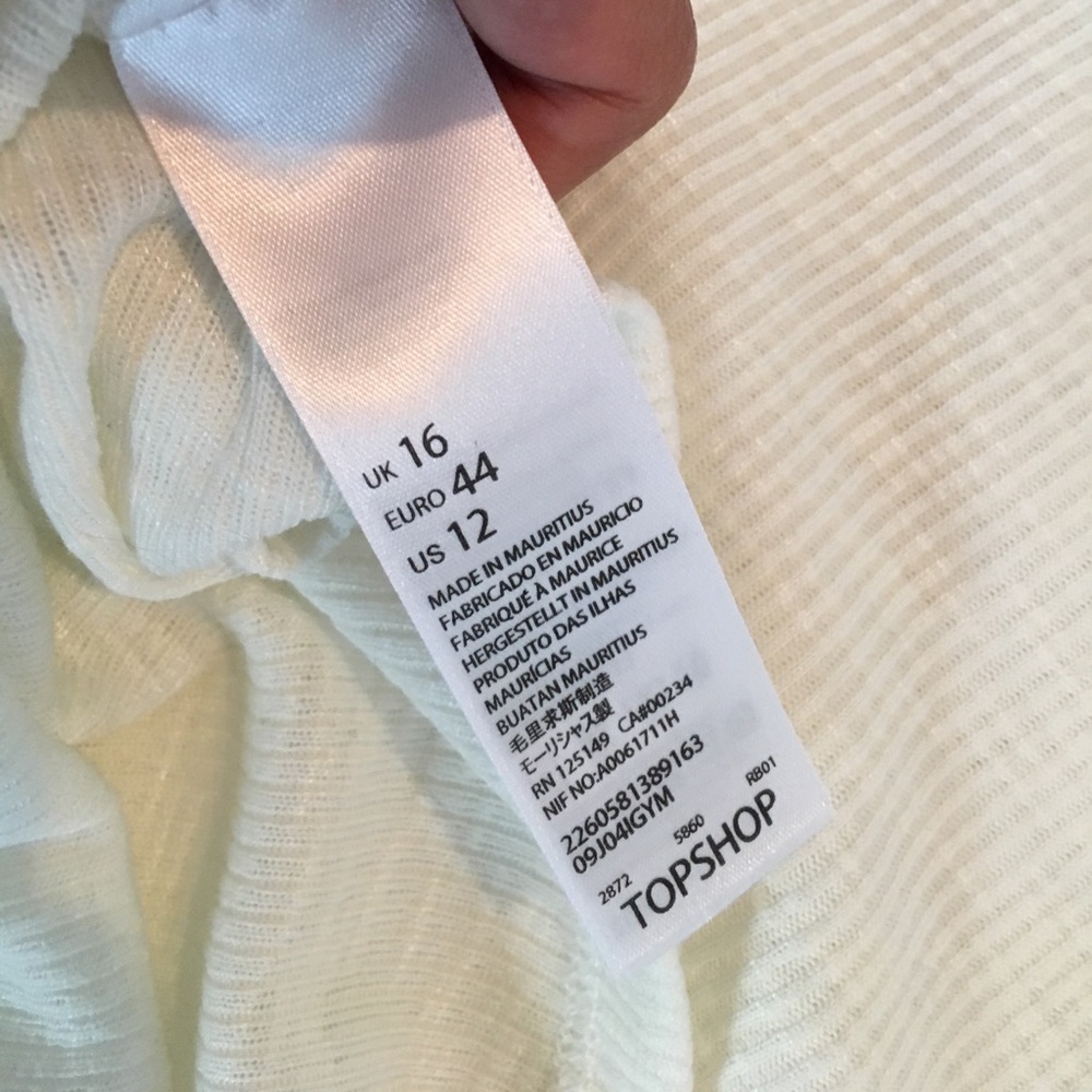 SALE! NWOT Topshop Ribbed High Neck Tank - Picture 5 of 8