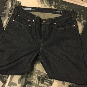 Men's dark rinse Gap Standard jeans 38x34!!!