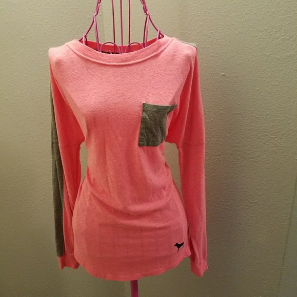 Victoria's Secret Tops - PINK T-shirt (pink & grey)