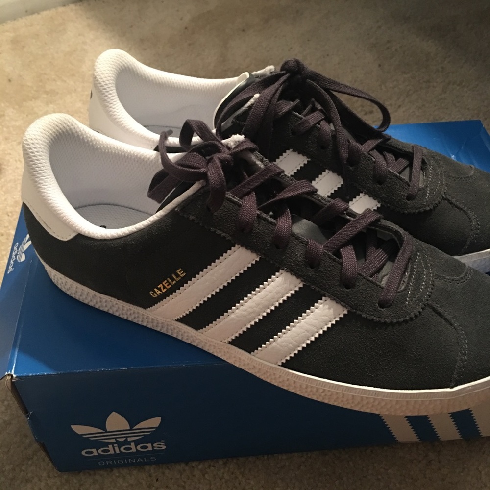 Adidas Gazelles Size 8 women's